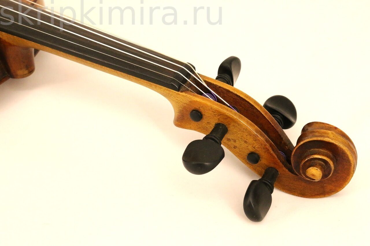 Древняя скрипка. Скрипка чешская мануфактура по модели Штайнера.